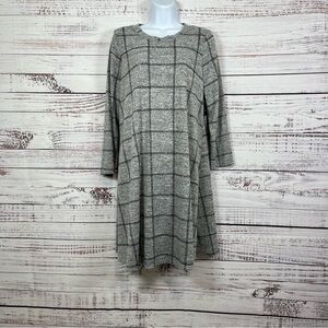 Fortune + Ivy Gray Windowpane 3/4 Sleeve Knit Dress